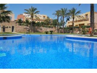3 bedroom ground floor apartment -..