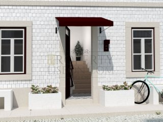 T3 Lisbon Apartment for Sale,Penha de..