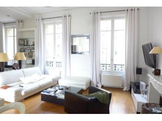 1 bedroom Property For Sale: Boulevard..