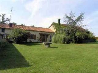 Restored Farmhouse between Ste Foy la..