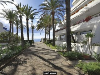 Apartment for sale in Golden Mile..