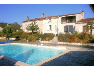 Spacious Home In Idyllic Location