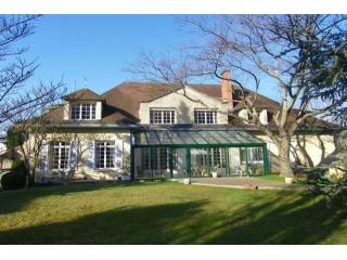 9 bedroom Villa For Sale: 79000 A 25..