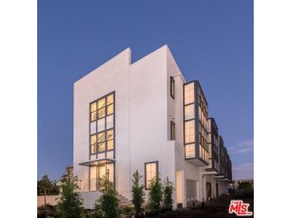 1824 1/2 S Redondo Los Angeles..