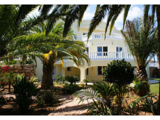 Villa Overlooking The Sea And Mountains