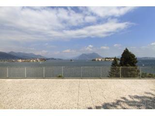 4 bedroom Villa For Sale: Baveno, IT