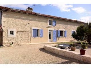 5 bedroom Longere For Sale: 86000 30..