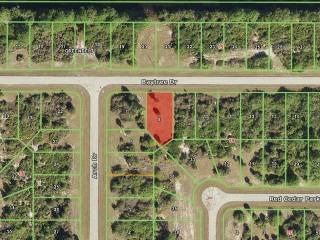 Land For Sale: 221 Baytree Dr, Rotonda..