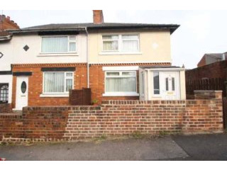 2 bedroom, End Of Terrace House house..