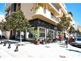 Commercial - LEASEHOLD. Corner..