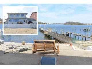 5 bedroom Flat For Sale: 108 Meadow..