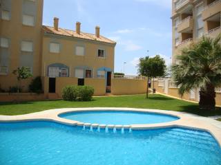Beautiful 2 Bedroom End of Terrace