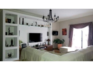 Flat, Luxurious Finish