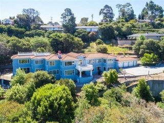 Spectacular bay views in burlingame