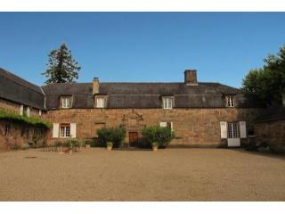 6 bedroom Manor House For Sale: 19600..