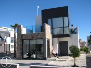 2 Bedrooms - Property - Alicante - For..