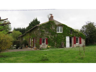 Gorgeous farmhouse, barns and stables..