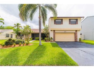 3 bedroom House For Sale: 1321 White..