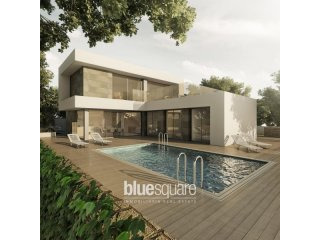 Modern villa in Moraira