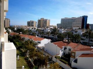 Apartment - PISO DE 70 M2, CON DOS..