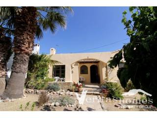 Ref: VHVL1588 - Villa for Sale in..