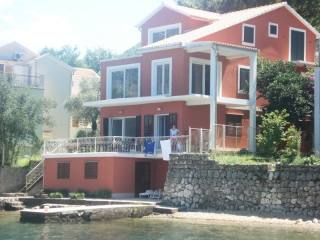 House in Stoliv, Kotor