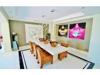Apartment For Sale In Puerto Banus..