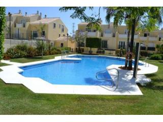 Town House - Beautiful townhouse quite..