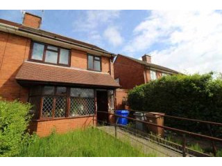 3 bedroom, Semi-detached House house..