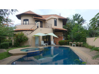 Mediterranean 4 bedroom pool villa on..