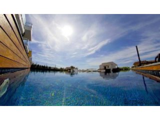 The property consists of: basement + 2 floors + solarium..