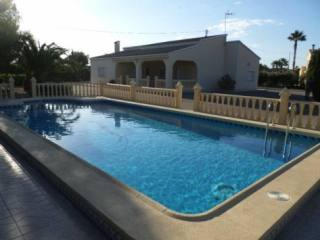 Villa Near Elche