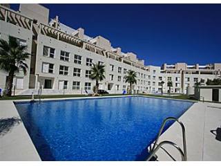 3 bedroom Apartment For Sale: Nueva..