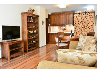 1-Bedroom Apartment With Modern..