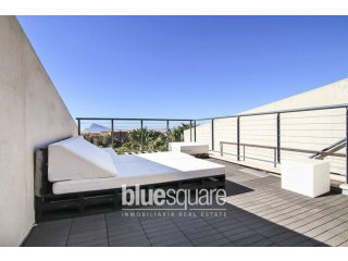 3-Bedroom Townhouse with Panoramic Sea..