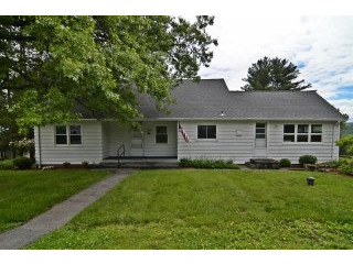 5 bedroom House For Sale: 322 Sunset..