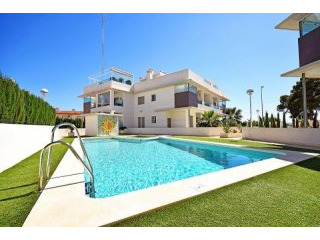 2 bedroom, 2 bathroom Apartment, (build..