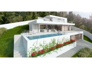 5 Bedroom Villa In Javea