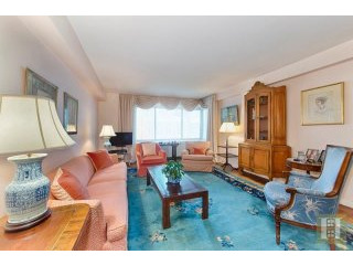 2 bedroom Apartment For Sale: 10 EAST..