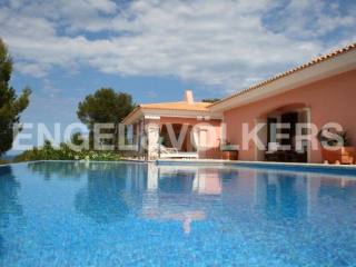 First-class Finca with sea-views