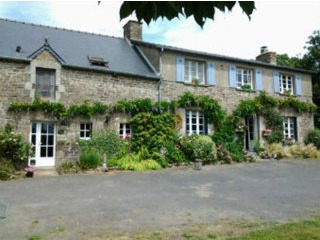 Superb Longere Property with Converted..