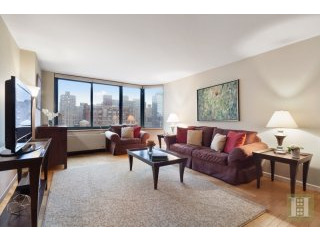2 bedroom Apartment For Sale: 201 WEST..