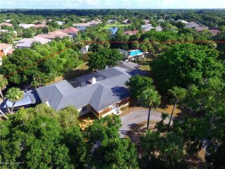 4 bedroom Detached House For Sale: 4800..