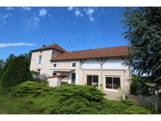 Idyllic Rural Setting On 2.5 Hectare..