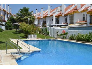 4 bedroom property near Estepona Back..