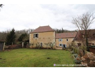 Ref 28259 : Maison De Bourg Avec..