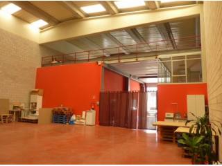 Industrial Unit for sale in La Campana..