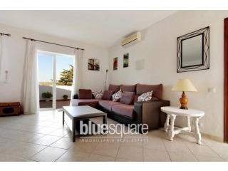 Well presented one bedroom apartment..