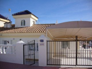 2 Bedrooms - Semi Detached - Alicante -..