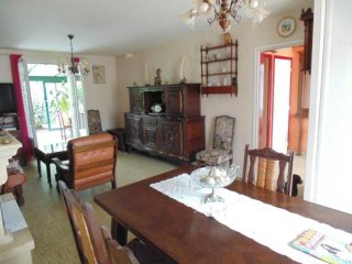 3 Bedrooms - Maison - For Sale